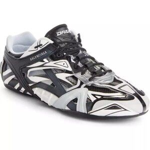 NEW BALENCIAGA Drive Sneaker Grey Black Men's Size 8 (41 Eur)
